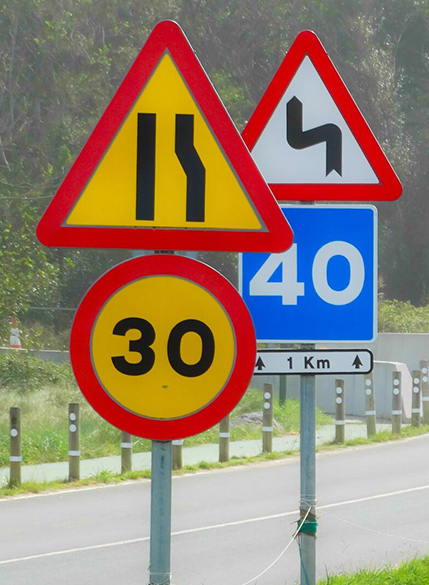 Dấu hiệu giao thông